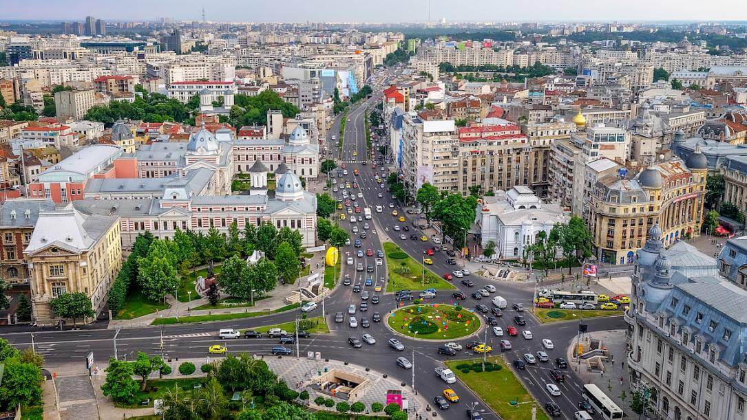 bucharest_universitatii_square_-_shutterstock(1)(1)
